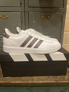 NEW Adidas Women Grand Court 2.0 Sz 10 White W/ Burgundy Leather Shoes Sneakers - Picture 1 of 5