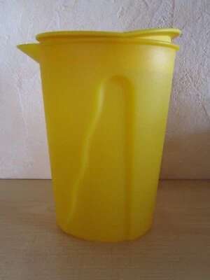 Tupperware Junge Welle Getränkebehälter Schütte gelb Aufbewahrung Kühlschrank - Bild 1 von 4