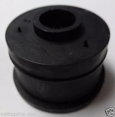1984-1996 C4 CORVETTE REAR SPRING MOUNTING BOLT INSULATOR BUSHING 10262518 - Image 1 of 3