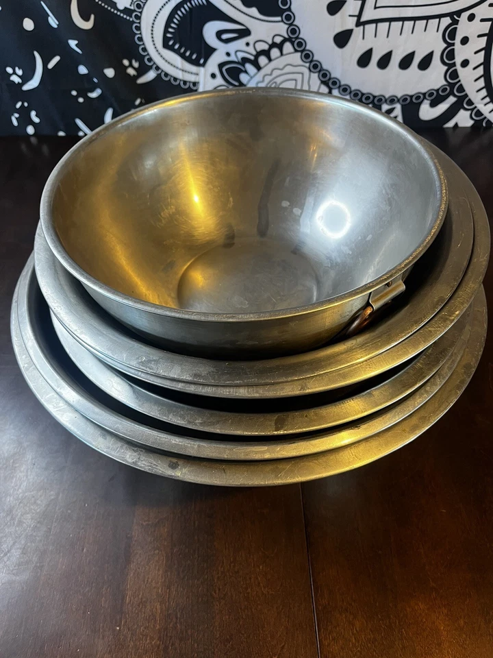 Lote de 7 cuencos de cocina de acero inoxidable - usados Foto 1 de 4