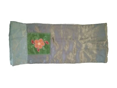 Nueva bufanda de viscosa Oilily para mujer con flor bordada Foto 1 de 4