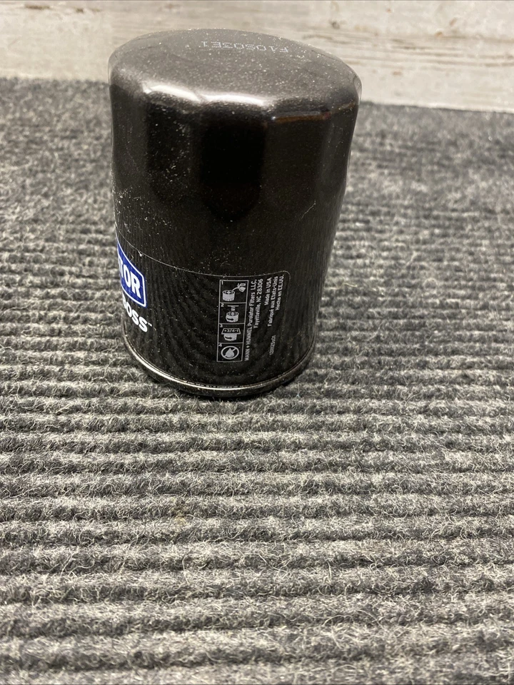 Filtro de aceite de máxima protección del motor PurolatorBOSS, modelo PBL14610. Foto 1 de 4