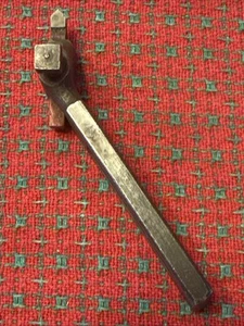 Vintage Armstrong Lathe Tool Holder Small 2010-L Left /w Carbide Cutter USA 🇺🇸 - Picture 1 of 15