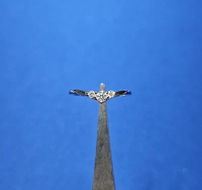 Nuevo Anillo Eternity 3 Moissanita Plata de Ley 925 Certificado GRA Talla 8 EE. UU.  Foto 1 de 4