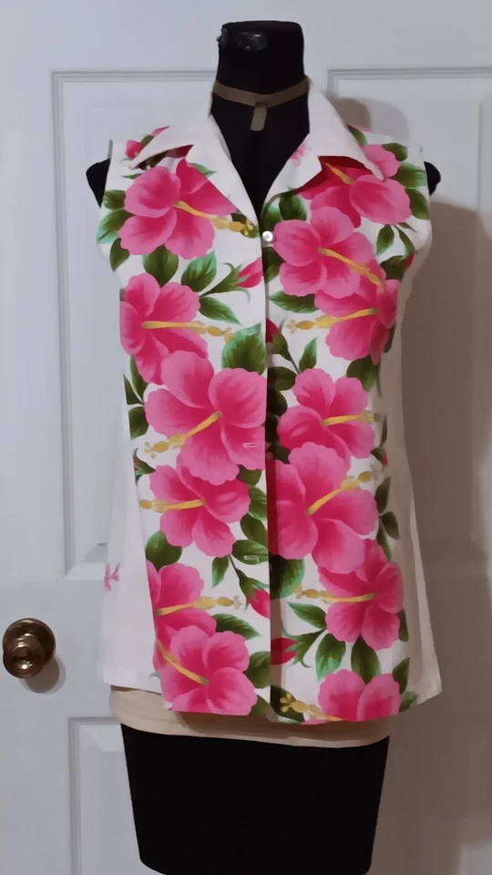 Blusa hawaiana años 50 de Ui-Maikai talla mediana Foto 1 de 3