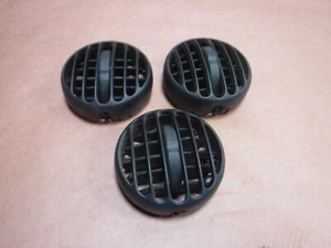 Jeep Liberty KJ 02-07 Heater AC Dash Vent Set Factory OEM Black Free Ship - Picture 1 of 3