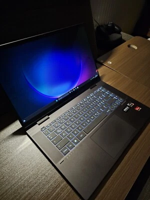 HP ENVY x360 2-in-1 Laptop 15-fh0777ng - Bild 1 von 4