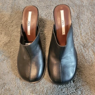 Zuecos Zara Wedge 41/10 US color mula negro, nuevos con etiquetas.  A1 Foto 1 de 4