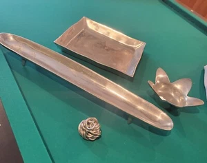 Lot of 4- Unique Silver Display * Home Decor * Sleek & Modern - Picture 1 of 8