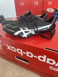ASICS Hyper-sprint Track And Field Shoe Size 9.5 US. Worn Once. Colour Black - Picture 1 of 2