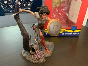 Diamond Select Gallery Statue - Wonder Woman: Metal (DC Comics, PVC, 2019) - Picture 1 of 4