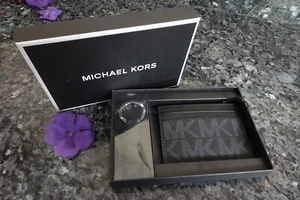Michael Kors wallet & key chain black gifting new in box - Picture 1 of 9
