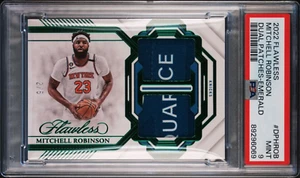 2022-23 Panini Perfetto Mitchell Robinson Doppio Patch Smeraldo 2/5 PSA 9 - Foto 1 di 3