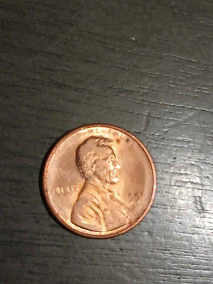 1990  Lincoln Memorial Cent Error "Struck Through Grease" Severe One Of A Kind - Image 1 of 2