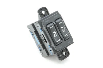 2015-2018 Subaru WRX STI Driver and Passenger Heated Seat Switches Foto 1 de 4