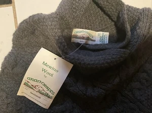 ARAN WOLLPONCHO. Damen Gr. M/L. Neu mit Etikett - Bild 1 von 2