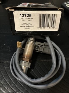 Bosch Premium Oxygen Sensor O2 Sensor 13725 - Picture 1 of 3