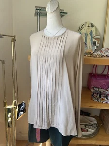 Vintage 80's 90’s Elegant Chic Women’s 100% silk blouse Beige Size 8 - Picture 1 of 7