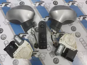 Genuine SEAT Leon 1P Electric Power Folding Wing Mirror Conversion Kit in Silver - Picture 1 of 10