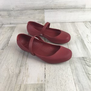 alice work flat crocs