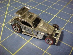 LOOSE 2008 1/64 HOT WHEELS CLASSICS AMC GREASED GREMLIN! SERIES 5 CHROME - Picture 1 of 3