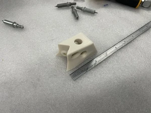 VOR TAIL ANTENNA BLOCK - Picture 1 of 6