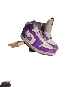 Size 9- Air Jordan 1 Mid Action Grape W - Picture 1 of 5