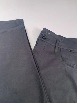 Pantalones de golf Travis Mathew para hombre 36x32 nuevos con etiquetas negros prestigio estilo de vida rendimiento Foto 1 de 4