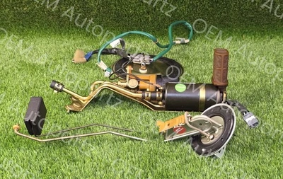 Bomba emisora de combustible Lexus LS400 1998-2000 assebly OEM usada: se adapta a celsior UCF20 21 Foto 1 de 4