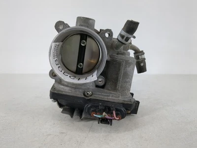 Cuerpo de acelerador deportivo Mitsubishi Outlander 2013-2017 L5VZ5 Foto 1 de 4