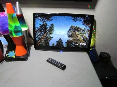 Nice Samsung SyncMaster B2330HD 23” Full HD LCD TV & Monitor No Rmt FREESHIP - Image 1 of 4