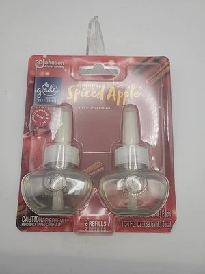 Glade AUTUMN SPICED APPLE Plug In 2 Refills New - Image 1 of 4