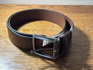 Neu mit Etikett Eddie Bauer brauner Vollnarbenledergürtel für Herren, 32 - Bild 1 von 7