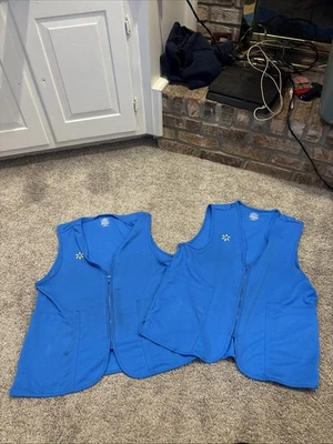 2 LOT Walmart Employee Uniform Vest Women Large L Blue Zip-Up Pockets Spark Logo - Image 1 of 4