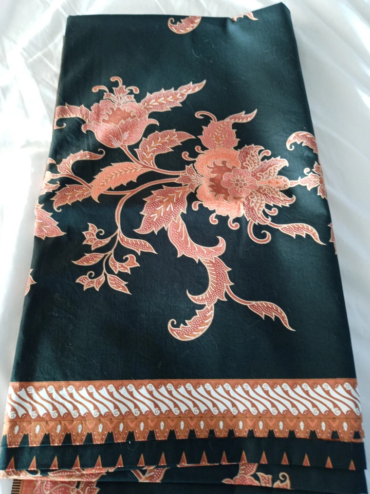 Malaysian Batik Sarong Paroe Wrap Orange and Black Multi Oriental Flowers New - Image 1 of 1