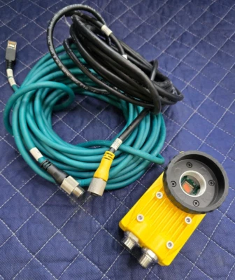 COGNEX IS5705-21 IN-SIGHT High-speed Camera  825-10067-1R w/ Data and Power cord - Image 1 of 4