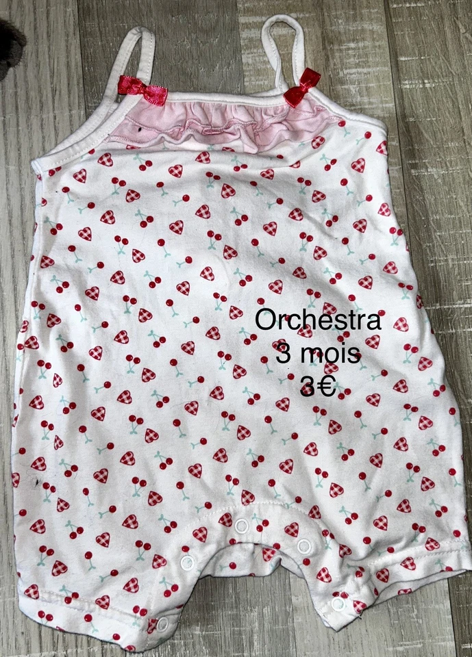 Orchestra 3 MOIS FILLE  : Barboteuse Été blanche fleurie TBE - Photo 1/1