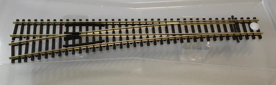 ## Tillig 83342 EW 3 links - Weiche 12° - Neu in OVP ## - Bild 1 von 1