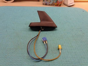 CADILLAC ESCALADE EXT 07 ONSTAR DIGITAL RADIO PHONE ANTENNA - Picture 1 of 8