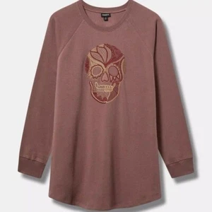 Felpa Torrid 1X 2X Teschio Ricamato Borchie Tunica Crew Top Taglie Forti Nuova con etichette - Foto 1 di 5