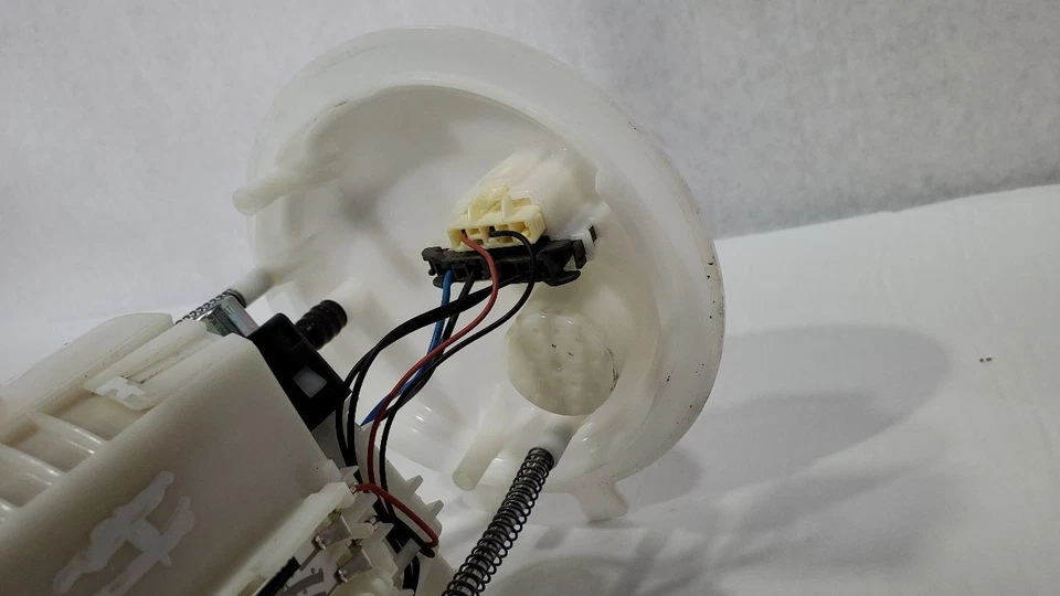 Fuel Pump Assembly 2.5L 4 Cylinder FWD Tank Mounted OEM 2019 2023 Nissan Altima Foto 1 de 4