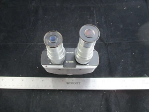 UNITRON BI-2885 MICROSCOPIO con 5x e 10x OCULARI - Foto 1 di 8