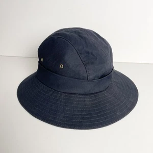 Burberrys Vintage Navy Cotton Bucket Hat Size Small - Picture 1 of 6