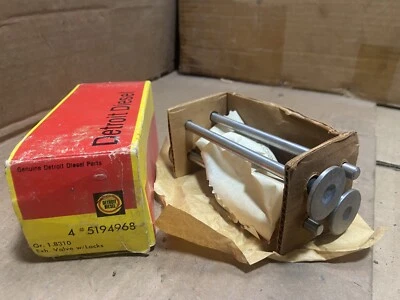 Detroit Diesel 5194968 Exhaust Valve -- BOX of 4 -- NOS w/ 5111337 Keeper Locks - Image 1 of 4