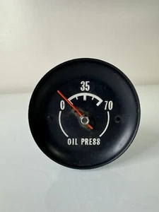 6462928 OEM 1972-1973 Chevrolet Corvette C3 70 PSI Mechanical Oil Pressure Gauge - Picture 1 of 5