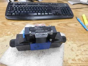 Rexroth MNR: R978872815 Ventil.   4WE 6 G62/EW110N9DA/62. unbenutzt ohne Karton - Bild 1 von 4