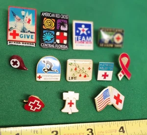 Amerikanisches Rotes Kreuz Pin Lot Zentralflorida Freiheitsglocke Katrina Relief und mehr - Bild 1 von 4