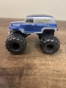 Monster Jam Series Monster Truck- Currituck Grain Co. GRAVE DIGGER 1:64 - Picture 1 of 7