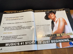 BILLBOARD  Magazine  November 24 2001  Alicia Keys  Lee Ann Womack  No Doubt - Picture 1 of 12
