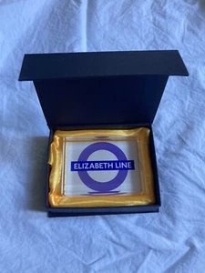 Elizabeth Line PaperWeight Geschenk verpackt. London Underground Transport. Crossrail - Bild 1 von 6